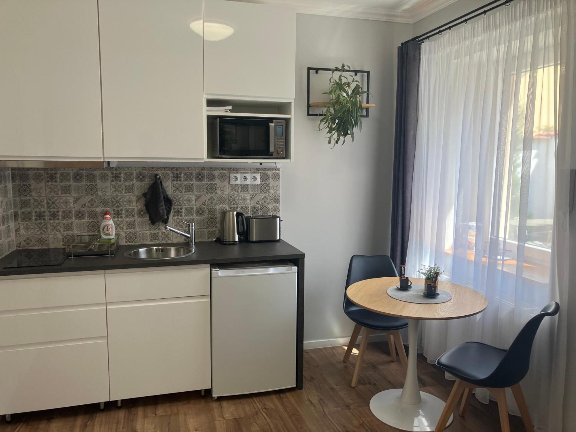 Illa Apartments Eger Bagian luar foto